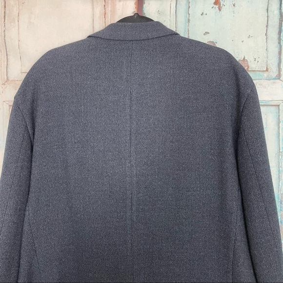 Hugo Boss Wool and Cashmere Blazer 46R - Picture 5 of 11